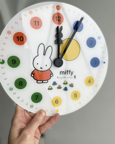 Miffy 12h l'horloge pédagogique